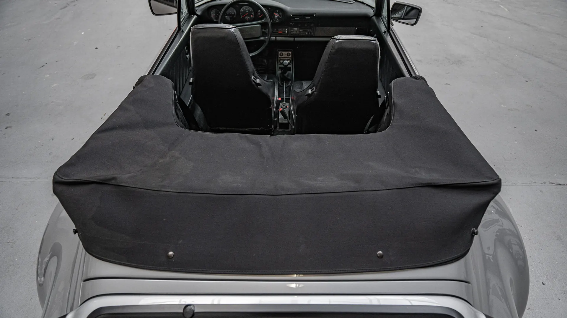 Porsche 911 — photo 43