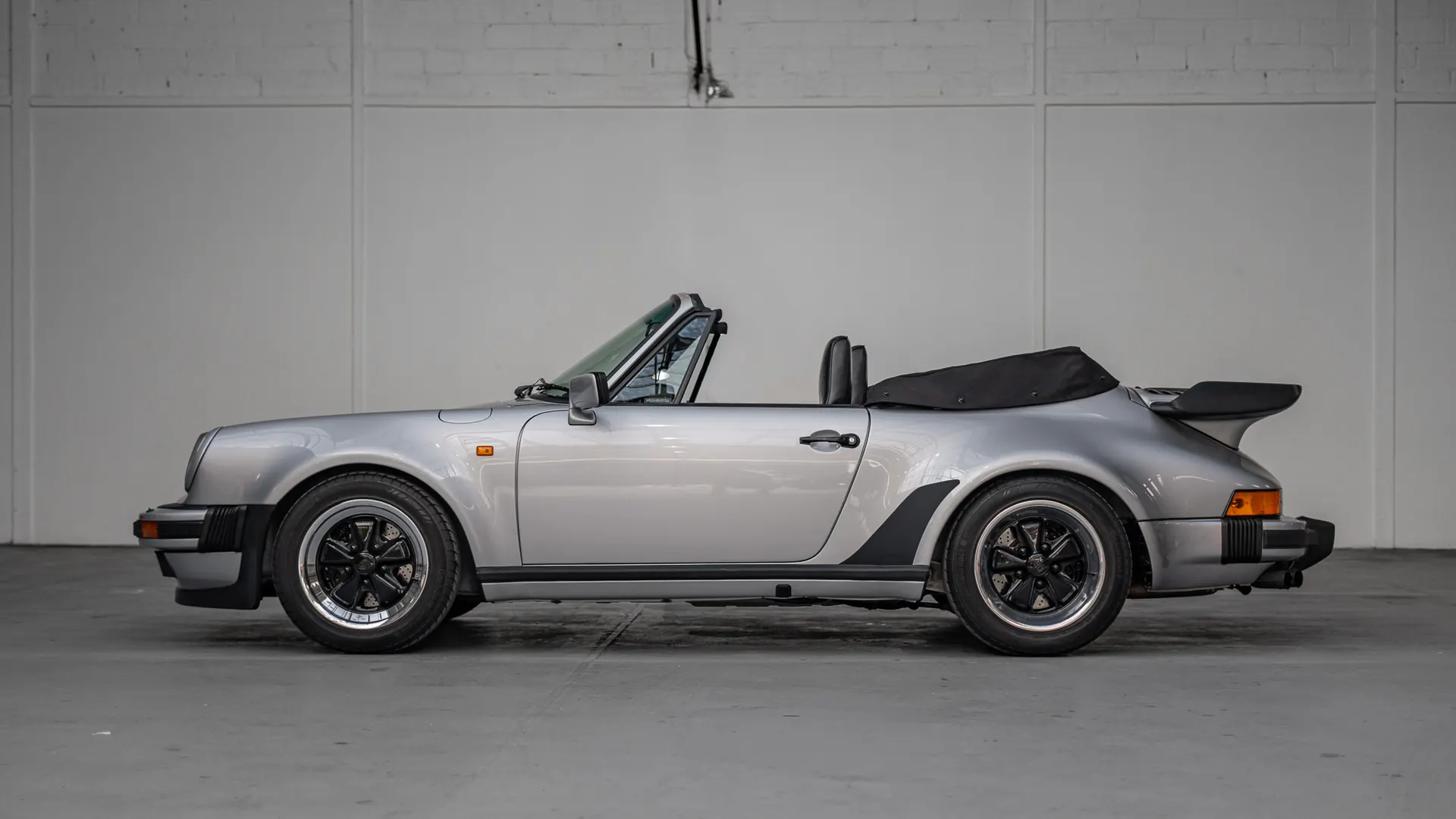 Porsche 911 — photo 5