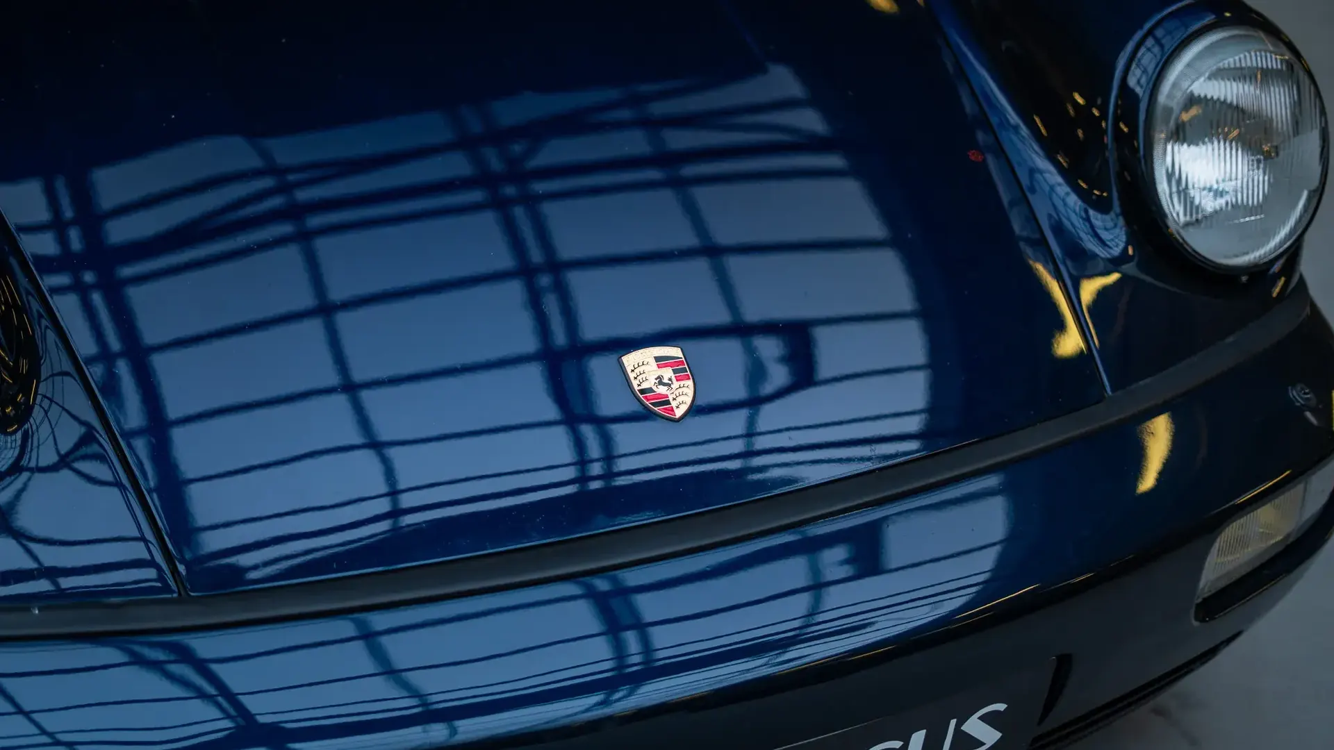 Porsche 911 — photo 24