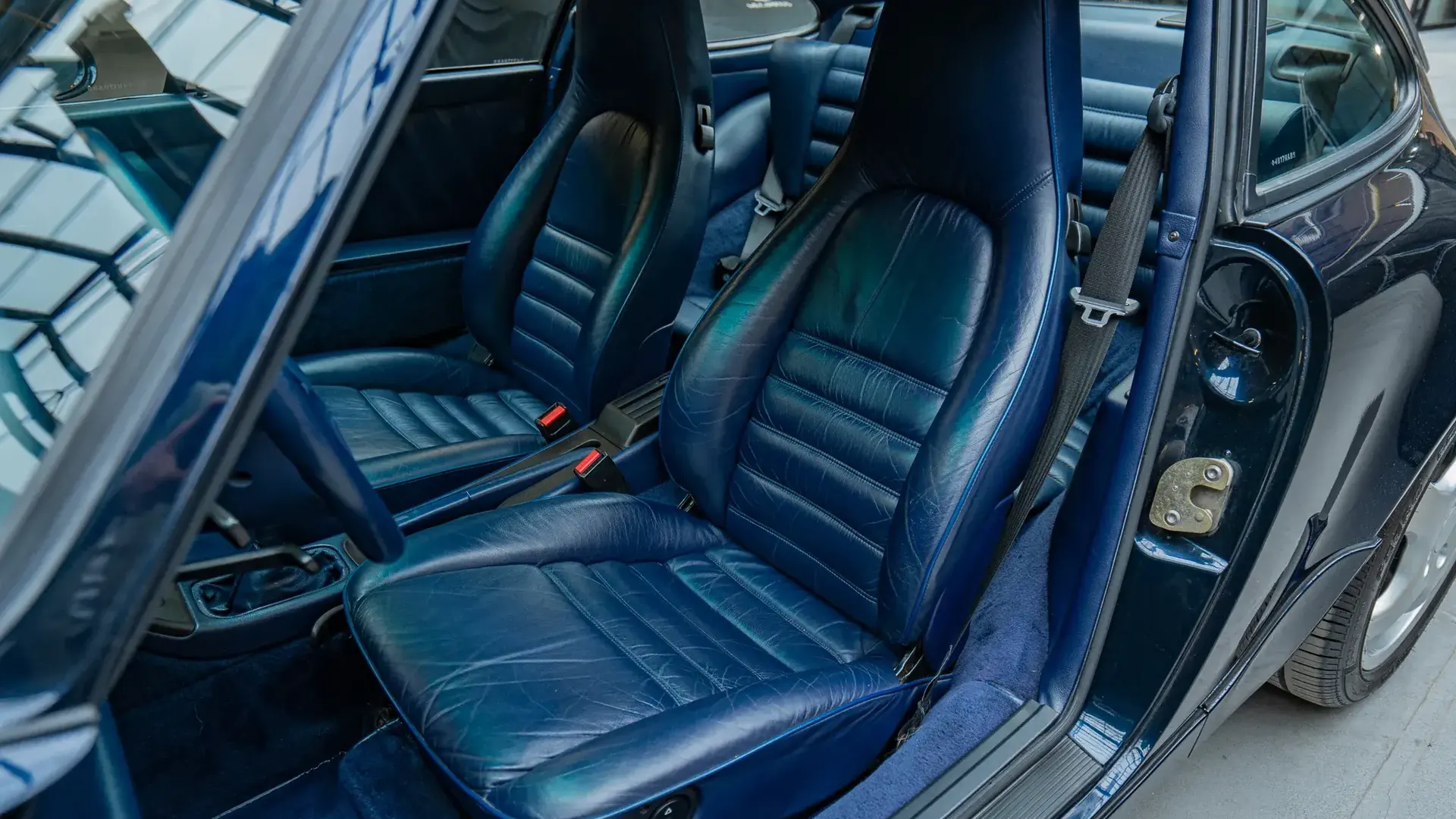 Porsche 911 — photo 10