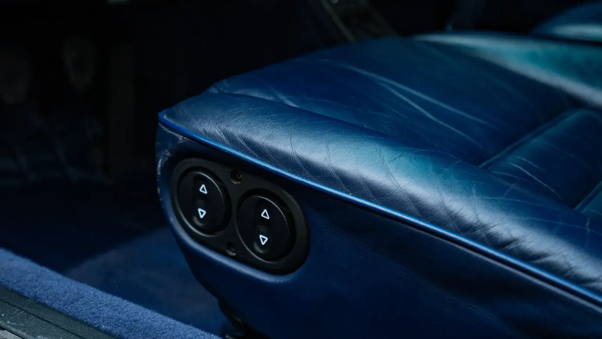 Porsche 911 — photo 21