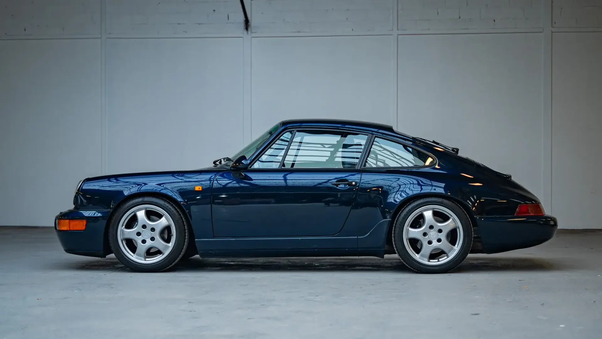 Porsche 911 — photo 5