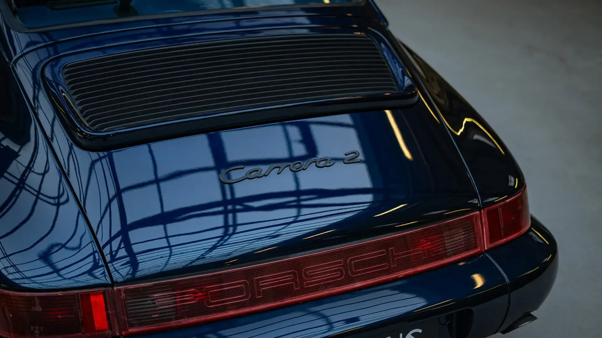 Porsche 911 — photo 28