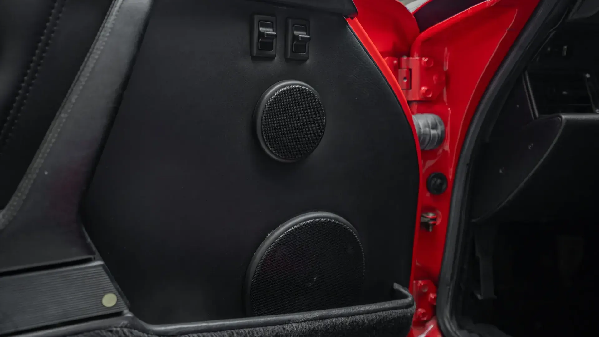 Porsche 911 — photo 13