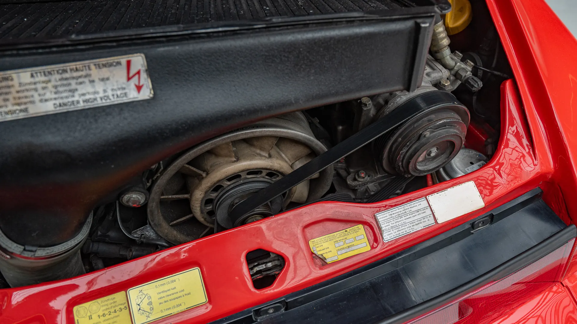 Porsche 911 — photo 49