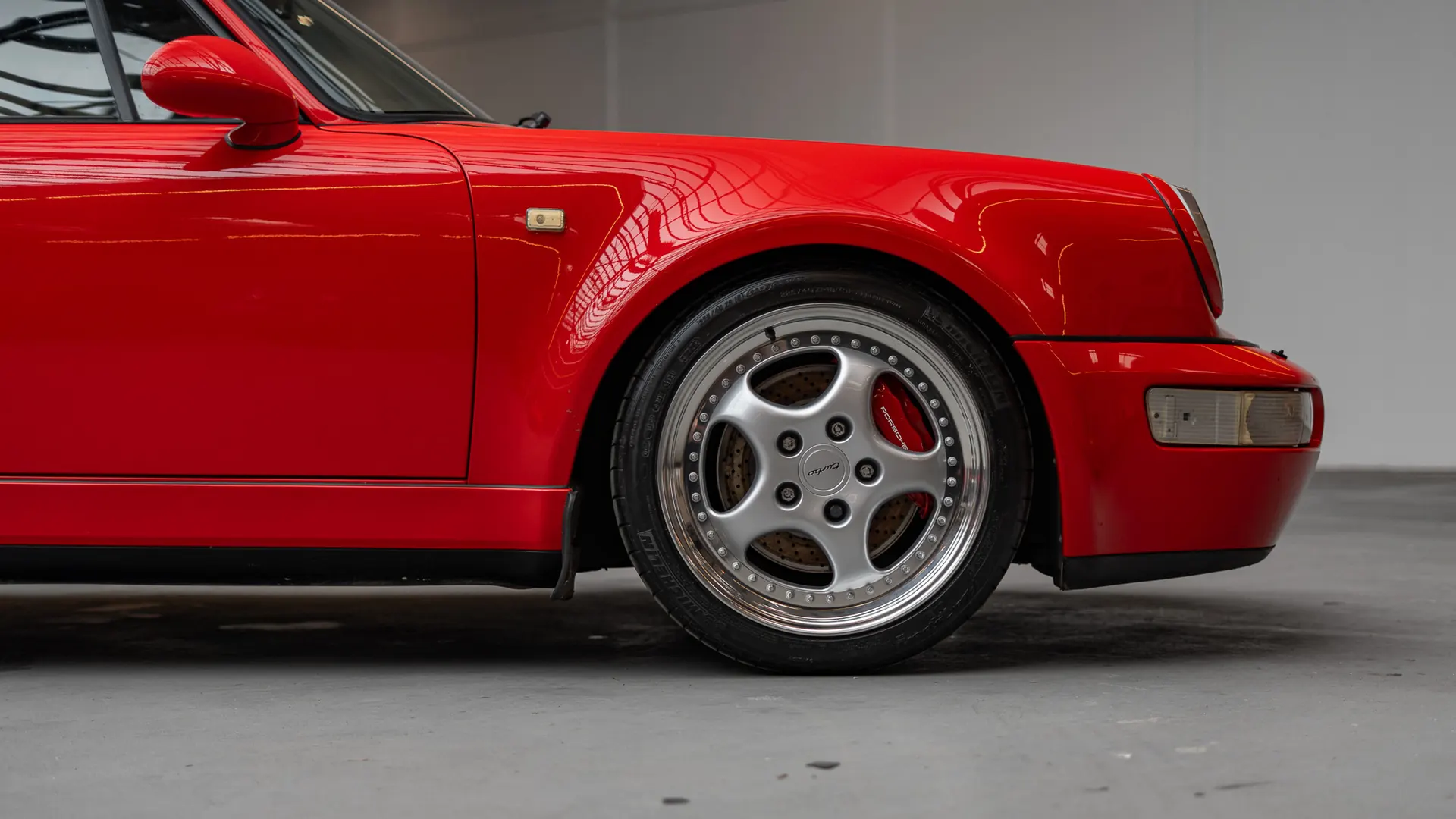 Porsche 911 — photo 8