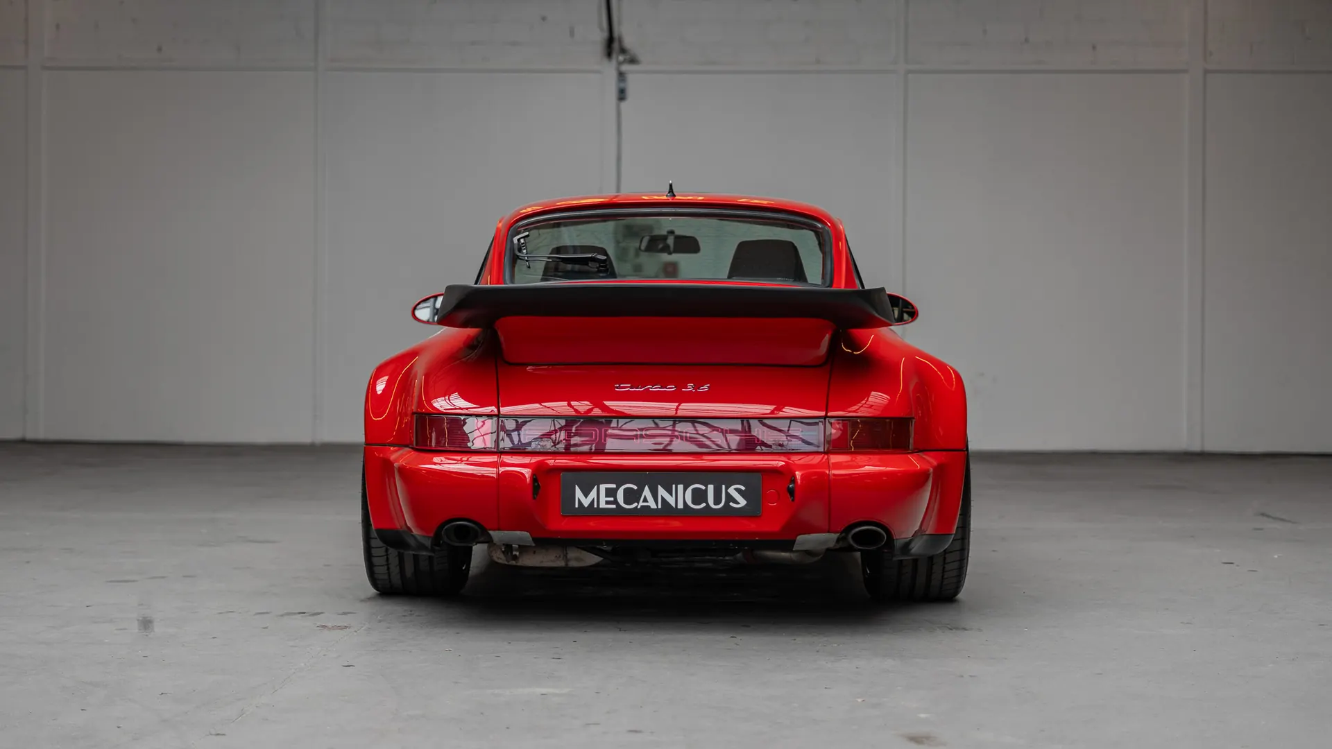Porsche 911 — photo 4