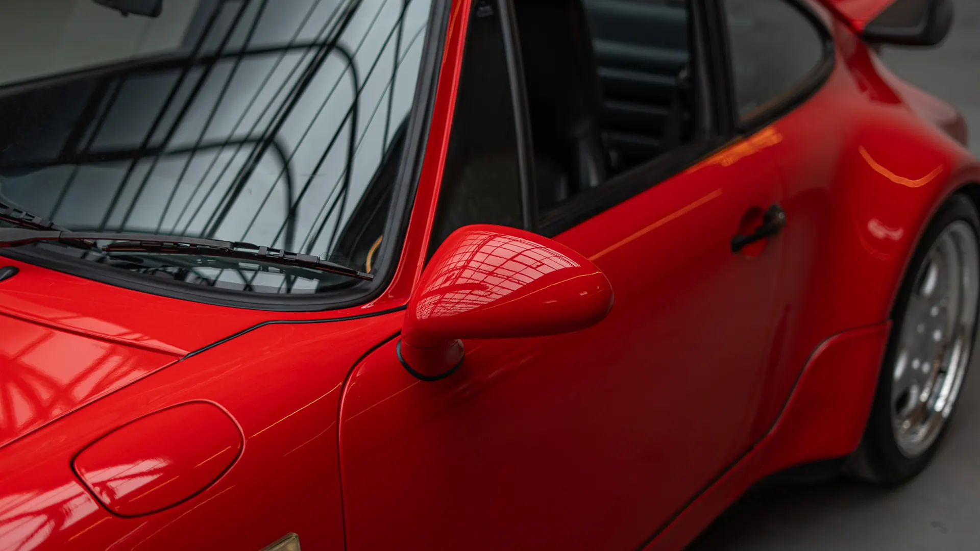 Porsche 911 — photo 39