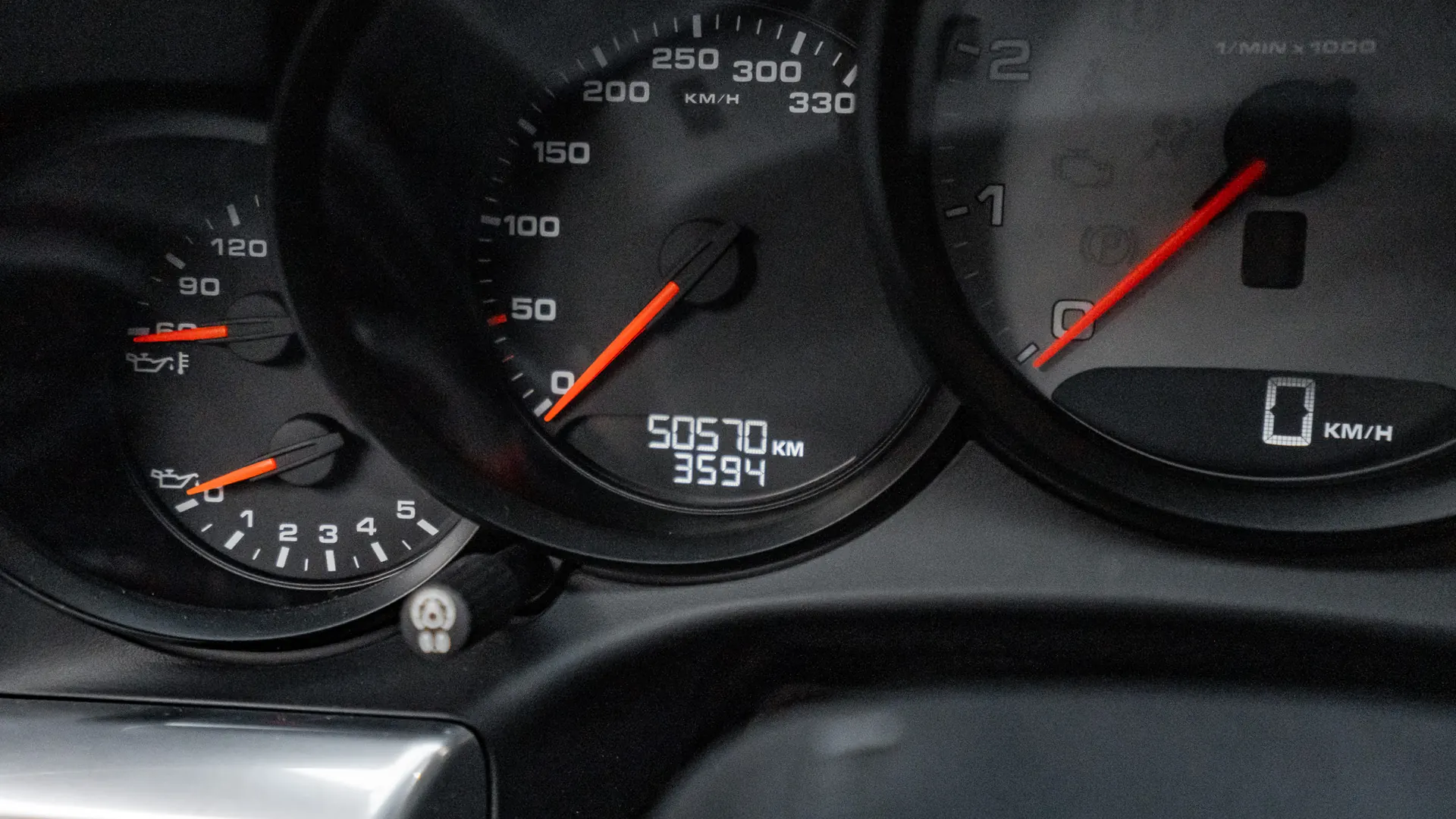Porsche 911 — photo 18