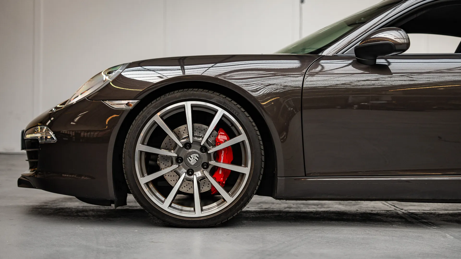 Porsche 911 — photo 6