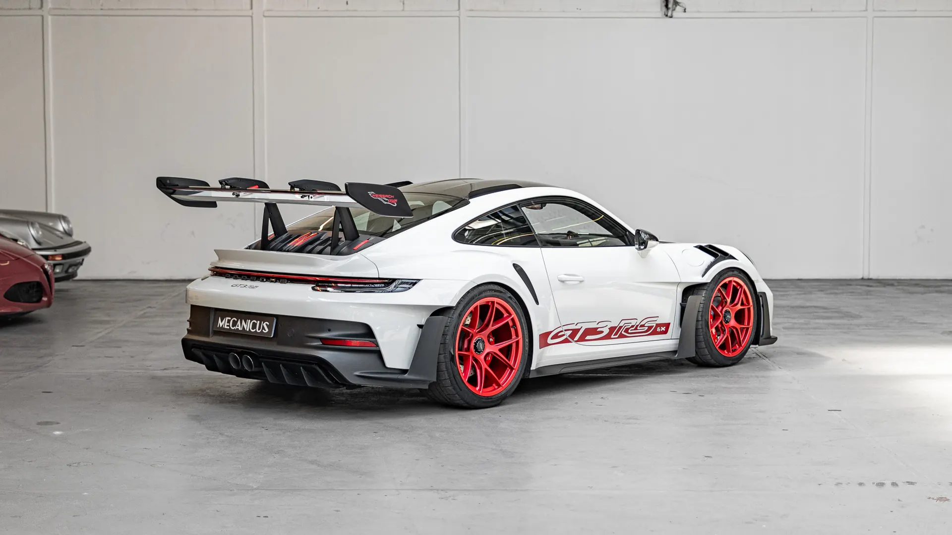 Porsche 911 — photo 2