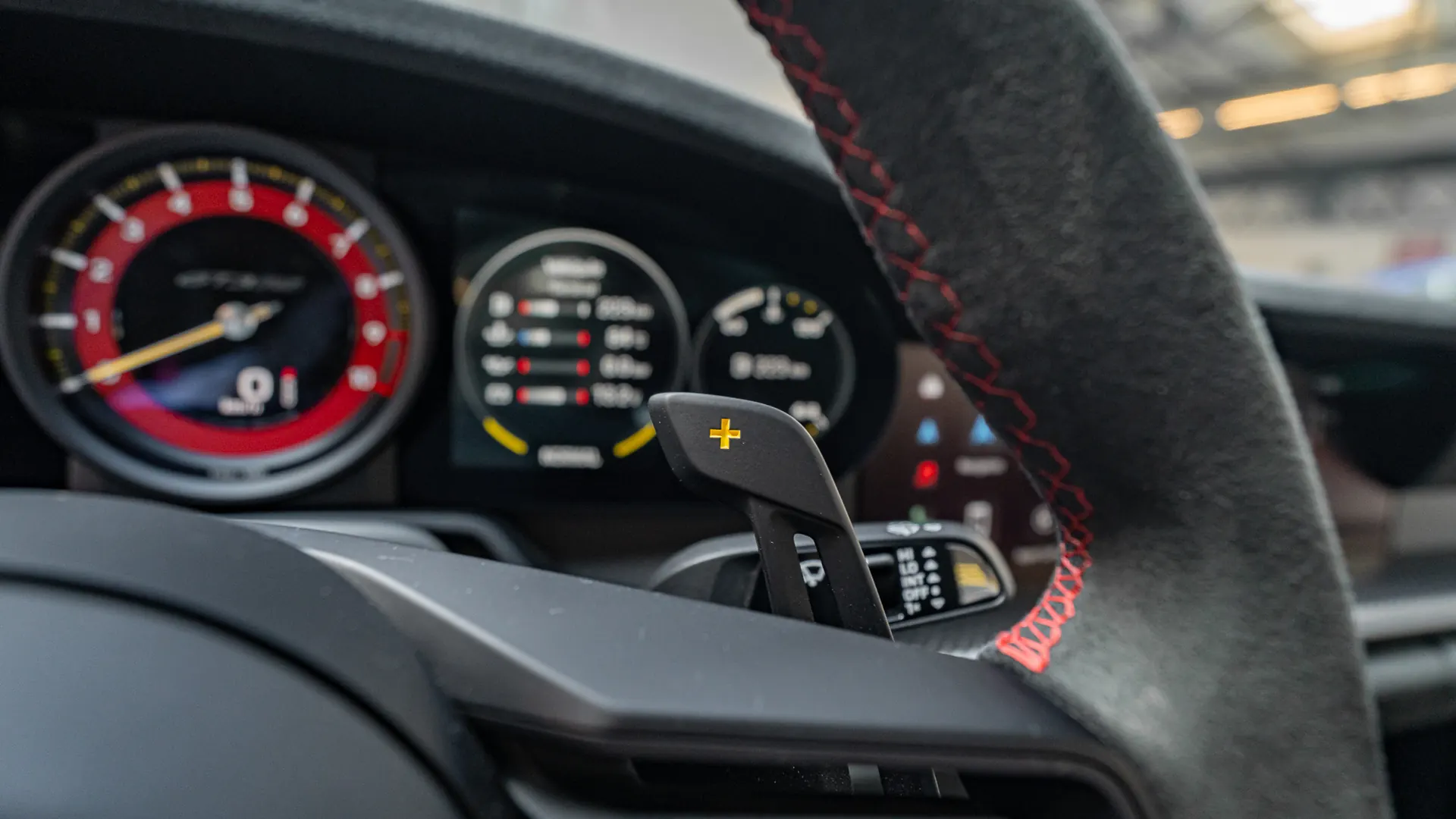 Porsche 911 — photo 14