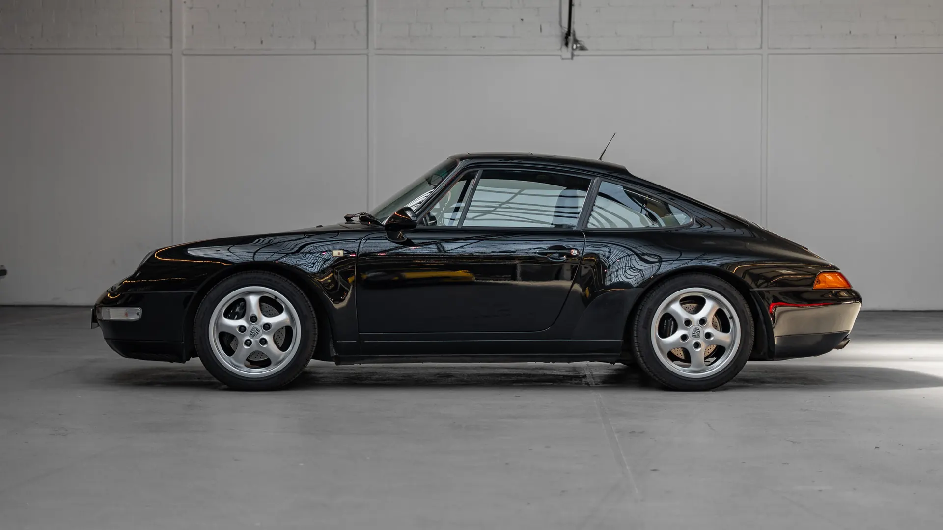 Porsche 911 — photo 5