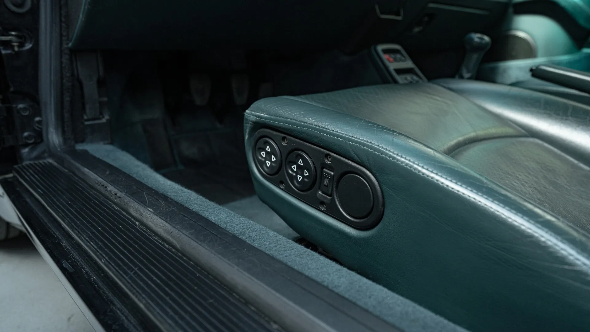 Porsche 911 — photo 20