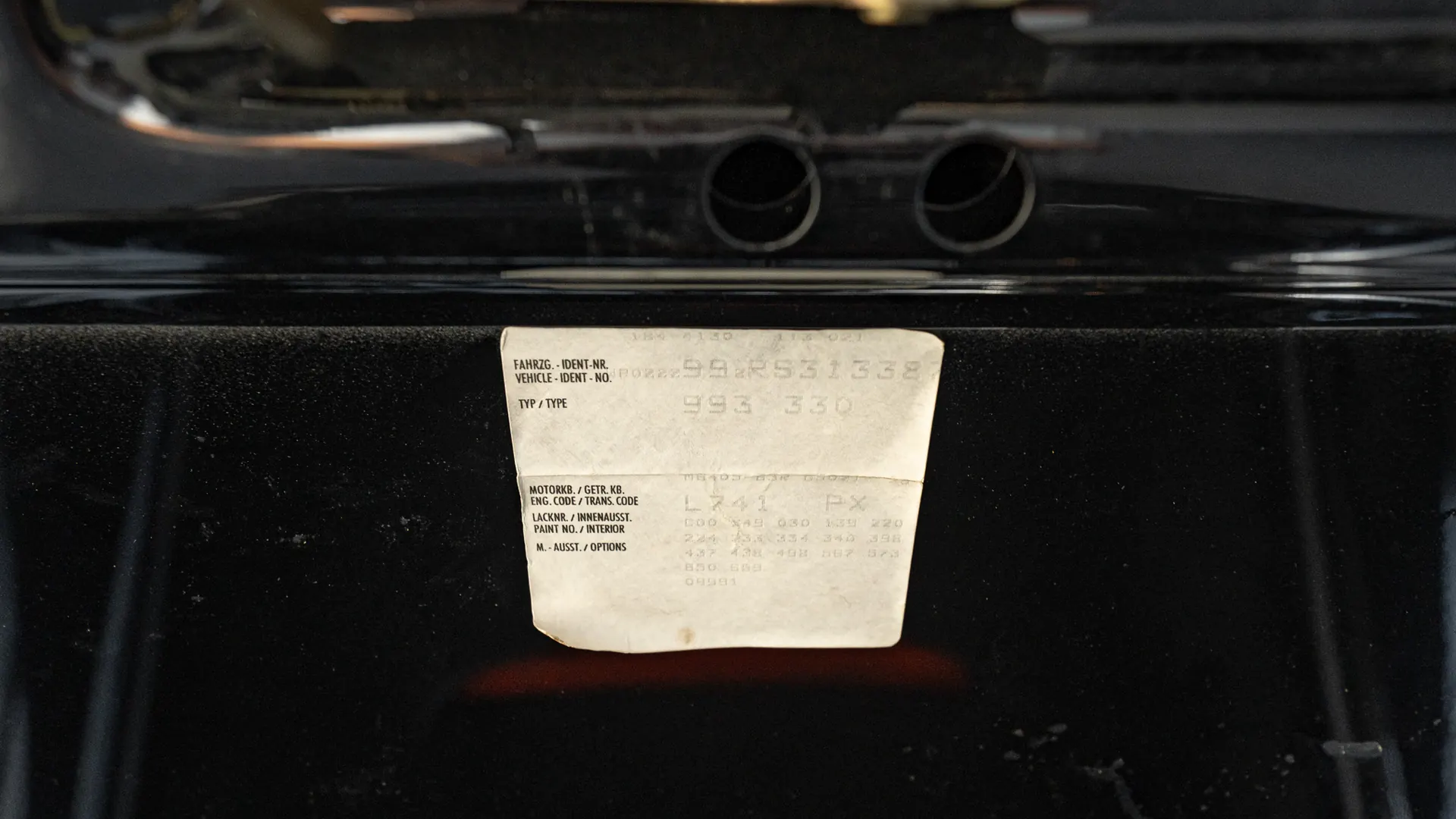 Porsche 911 — photo 33