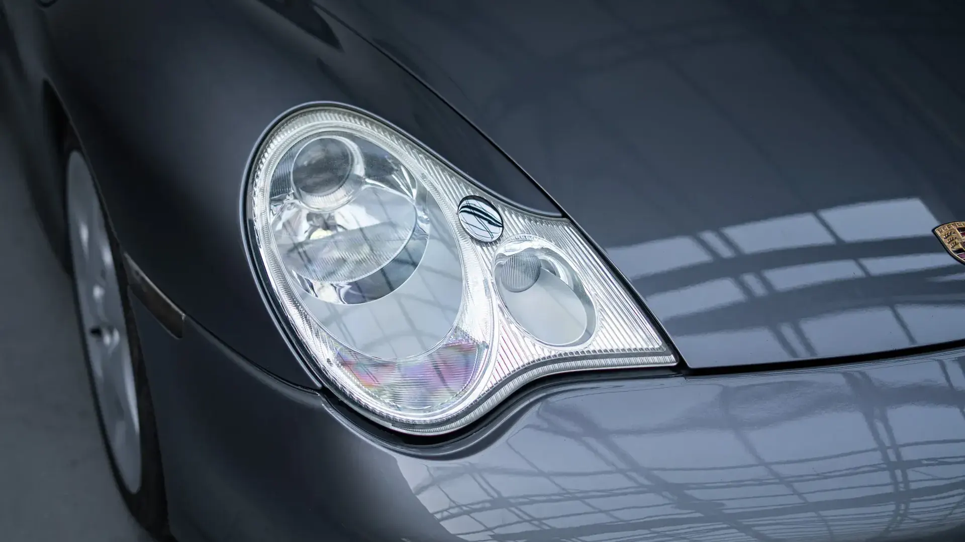 Porsche 911 — photo 29