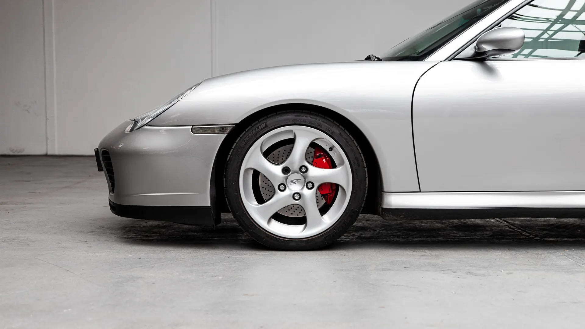Porsche 911 — photo 9