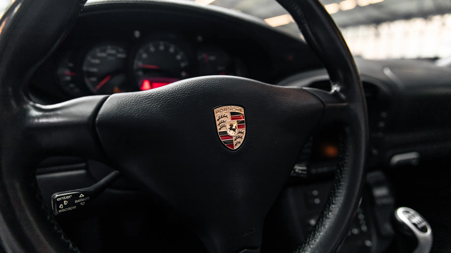 Porsche 911 — photo 17