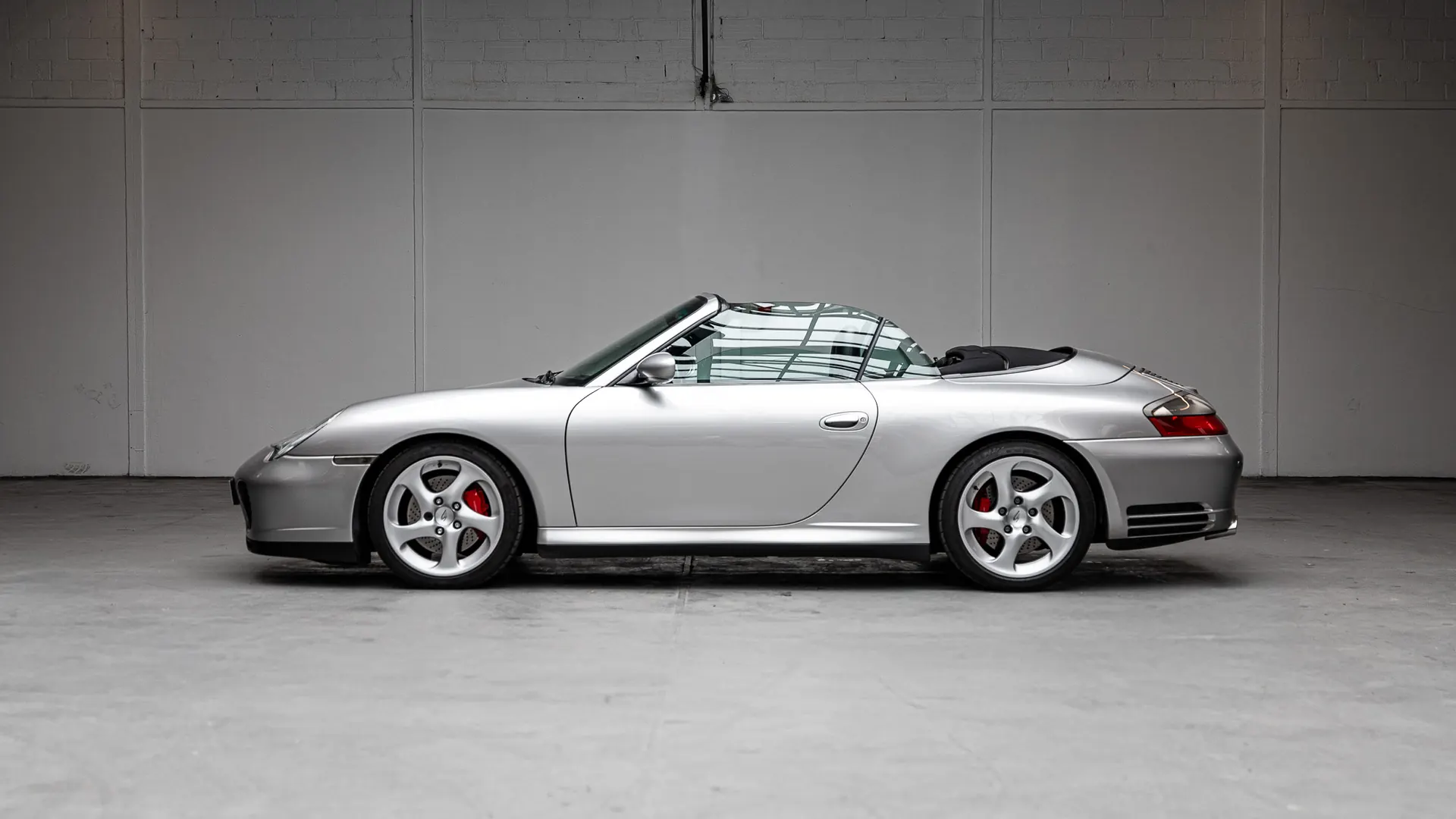 Porsche 911 — photo 6