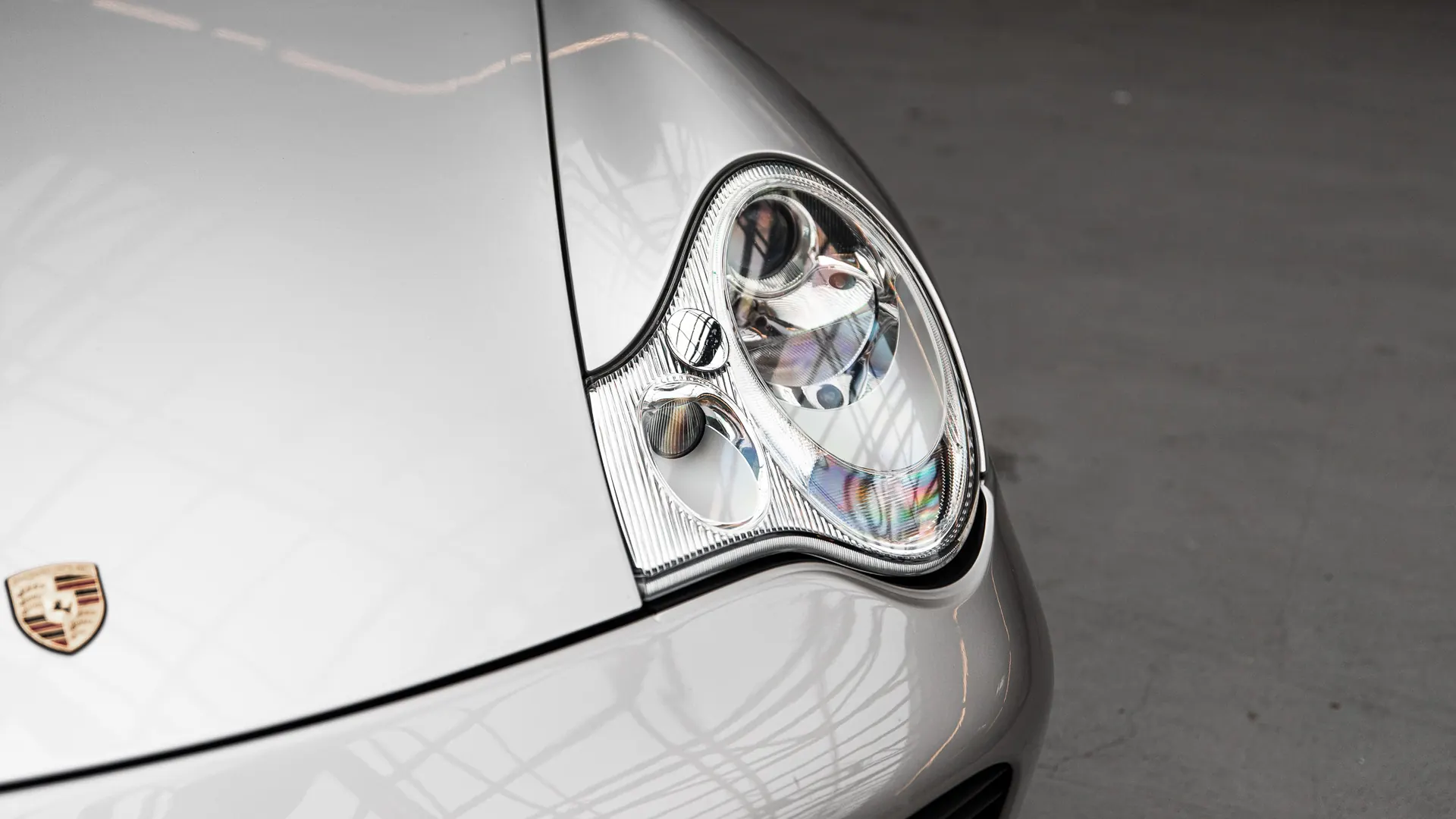 Porsche 911 — photo 38