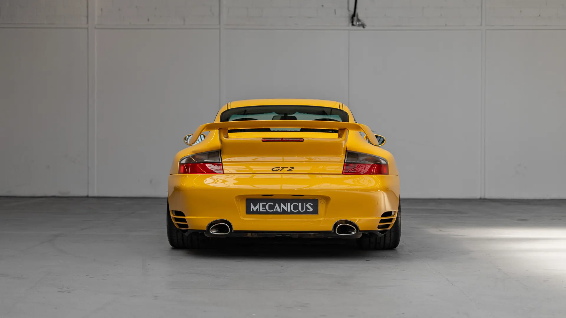 Porsche 911 — photo 4