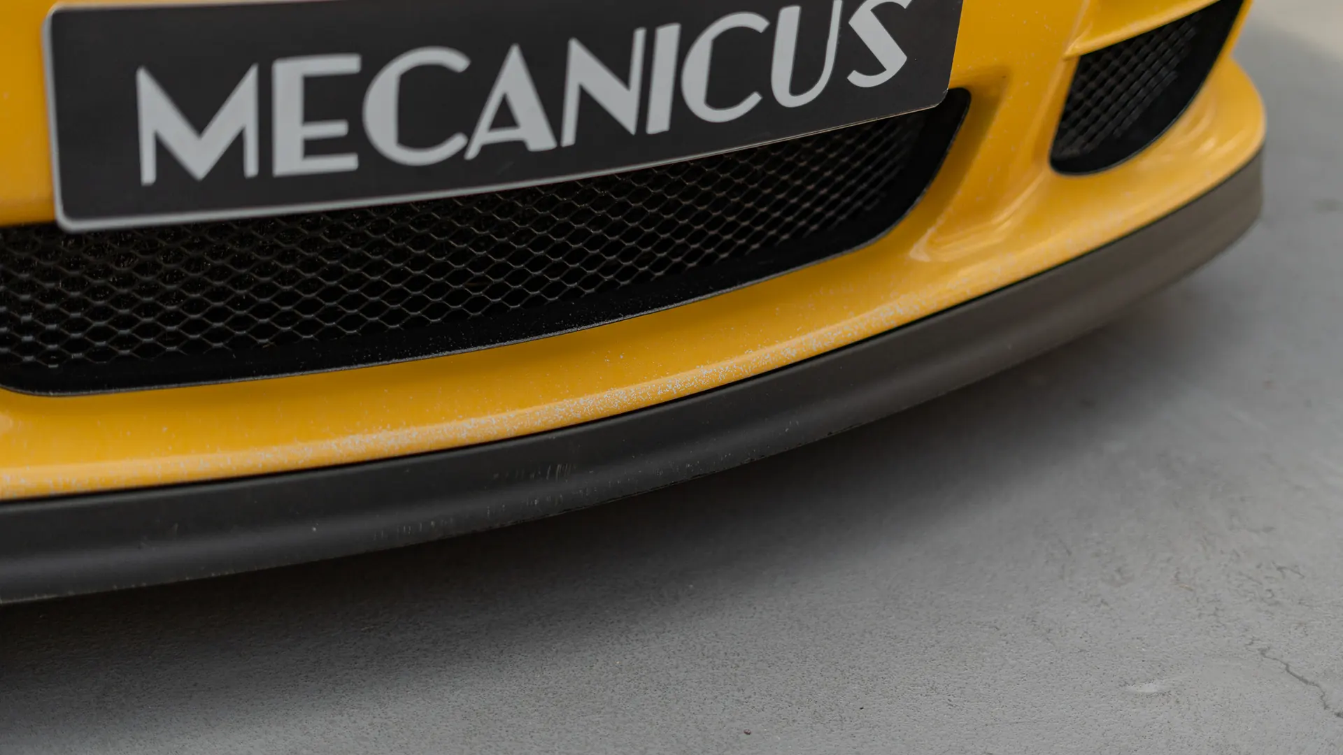 Porsche 911 — photo 37