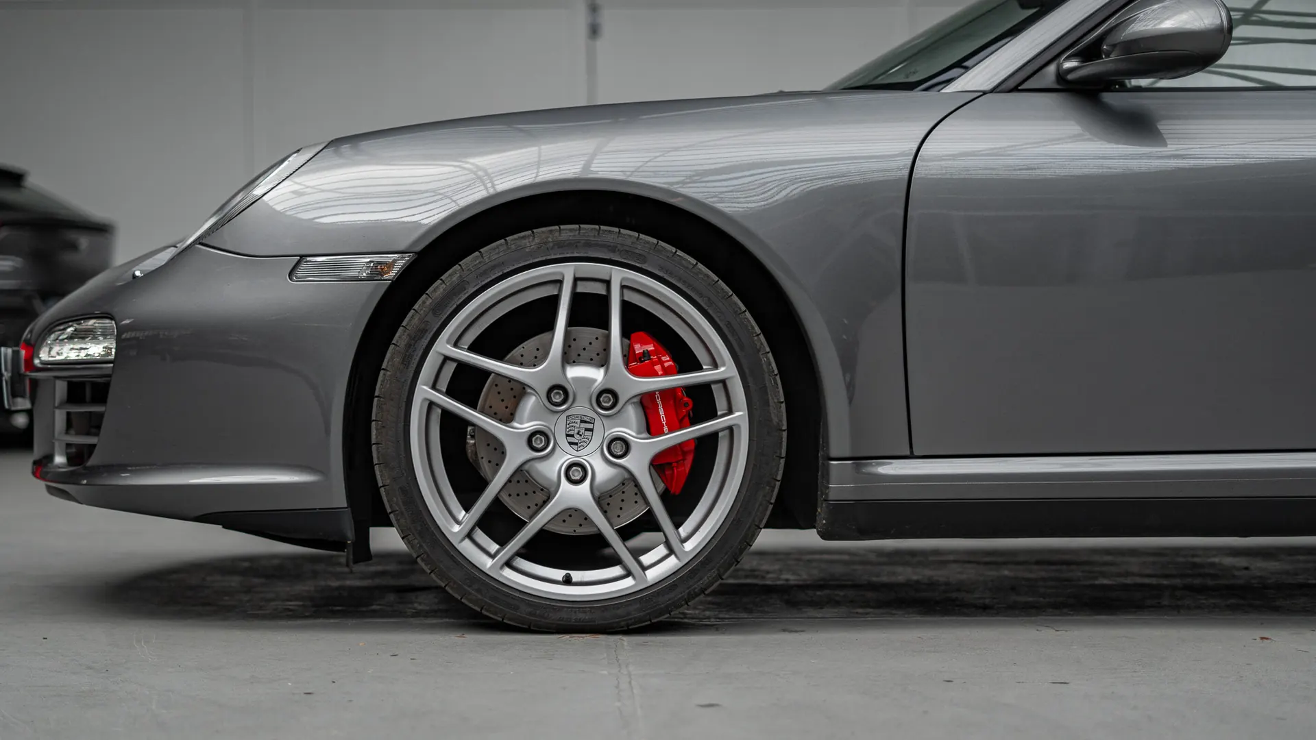 Porsche 911 — photo 7