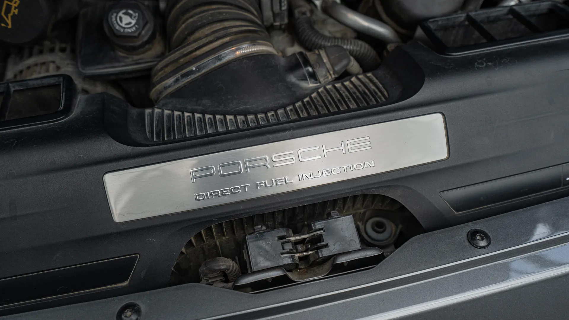 Porsche 911 — photo 37