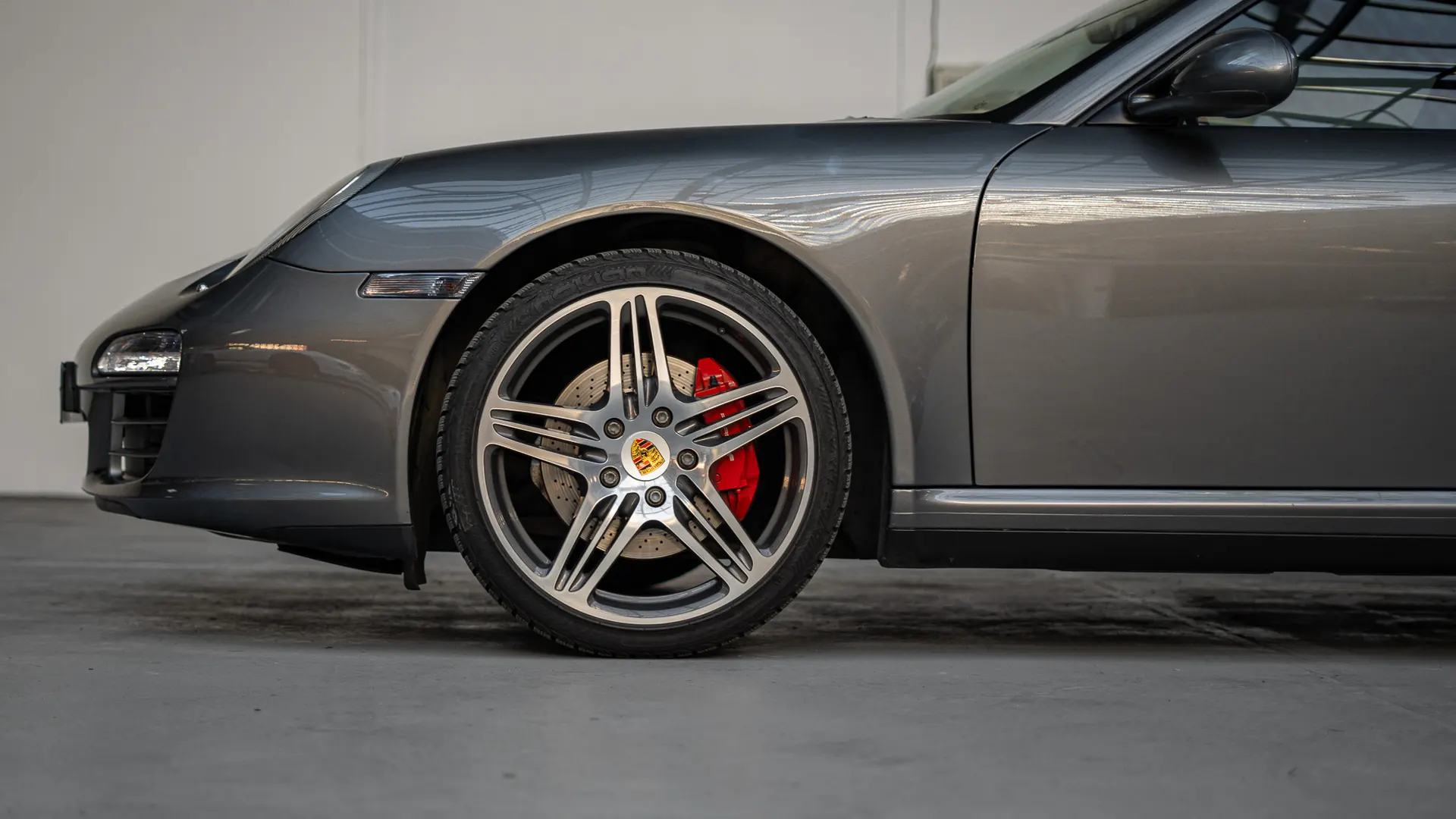 Porsche 911 — photo 6