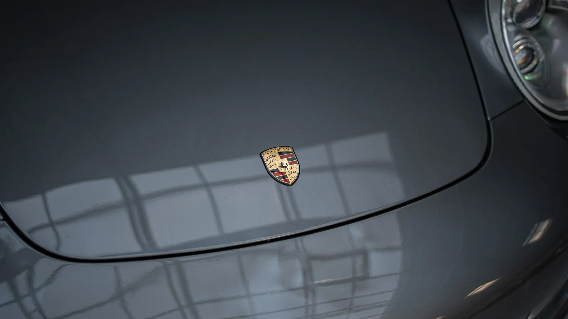 Porsche 911 — photo 33