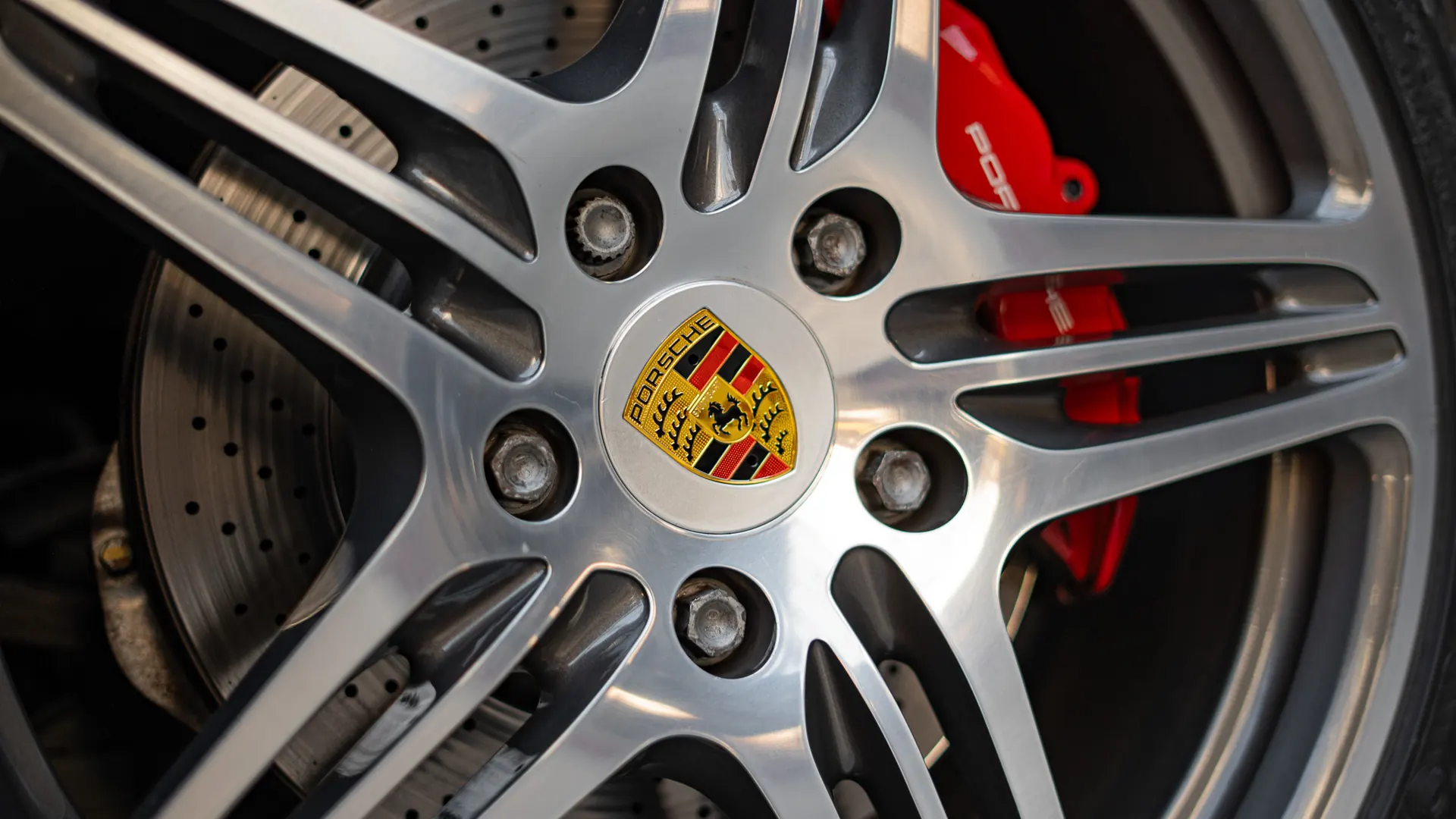 Porsche 911 — photo 34