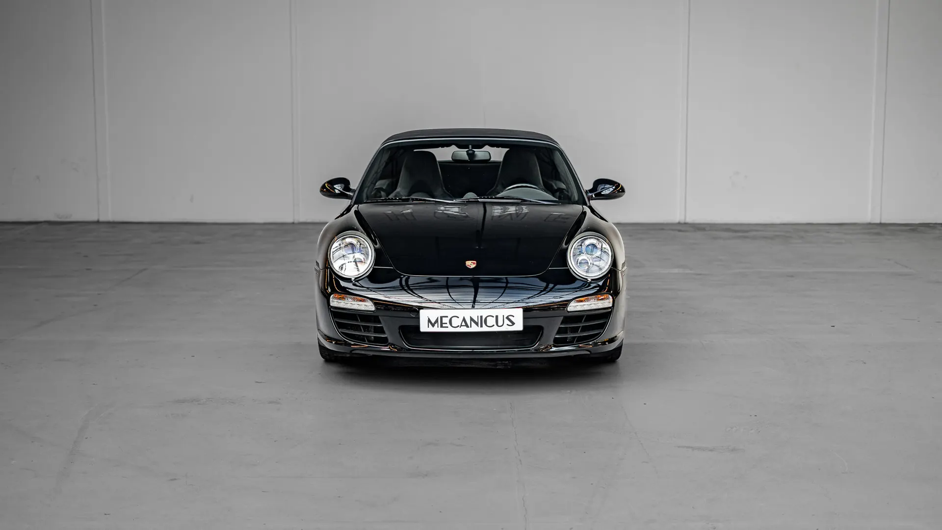 Porsche 911 — photo 3