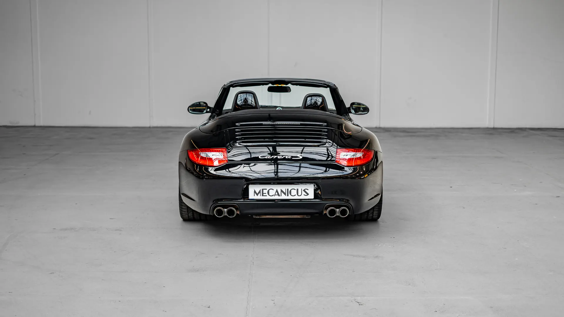 Porsche 911 — photo 4