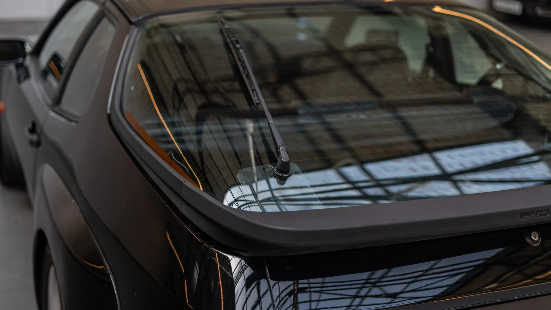 Porsche 924 — photo 34