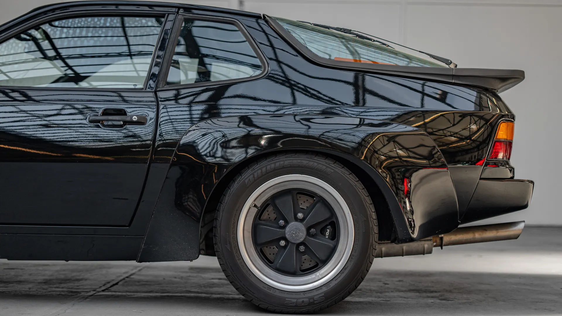 Porsche 924 — photo 7