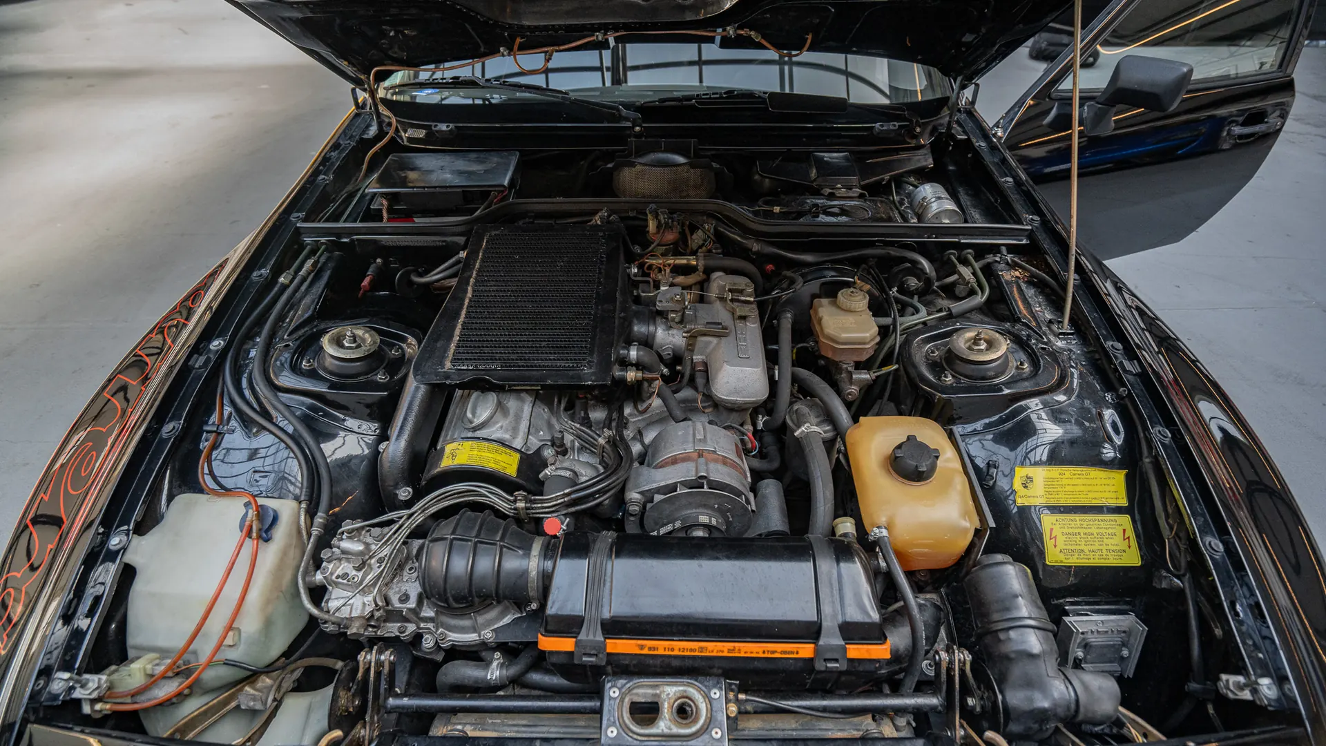Porsche 924 — photo 38