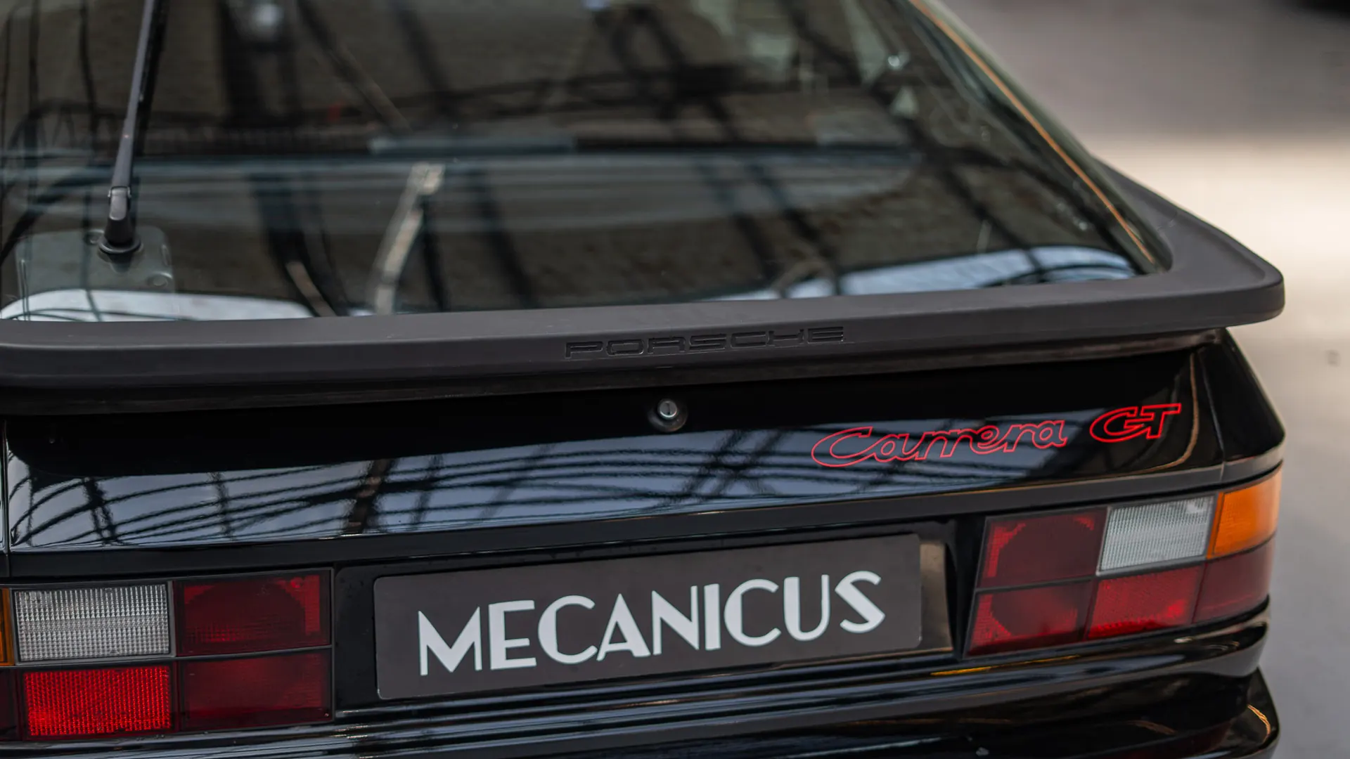 Porsche 924 — photo 33