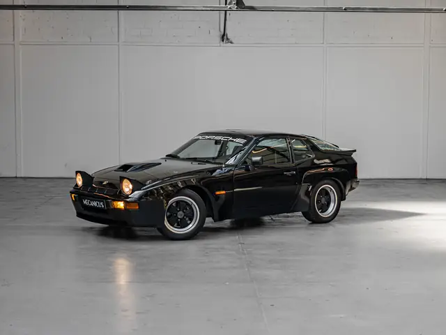 Porsche 924