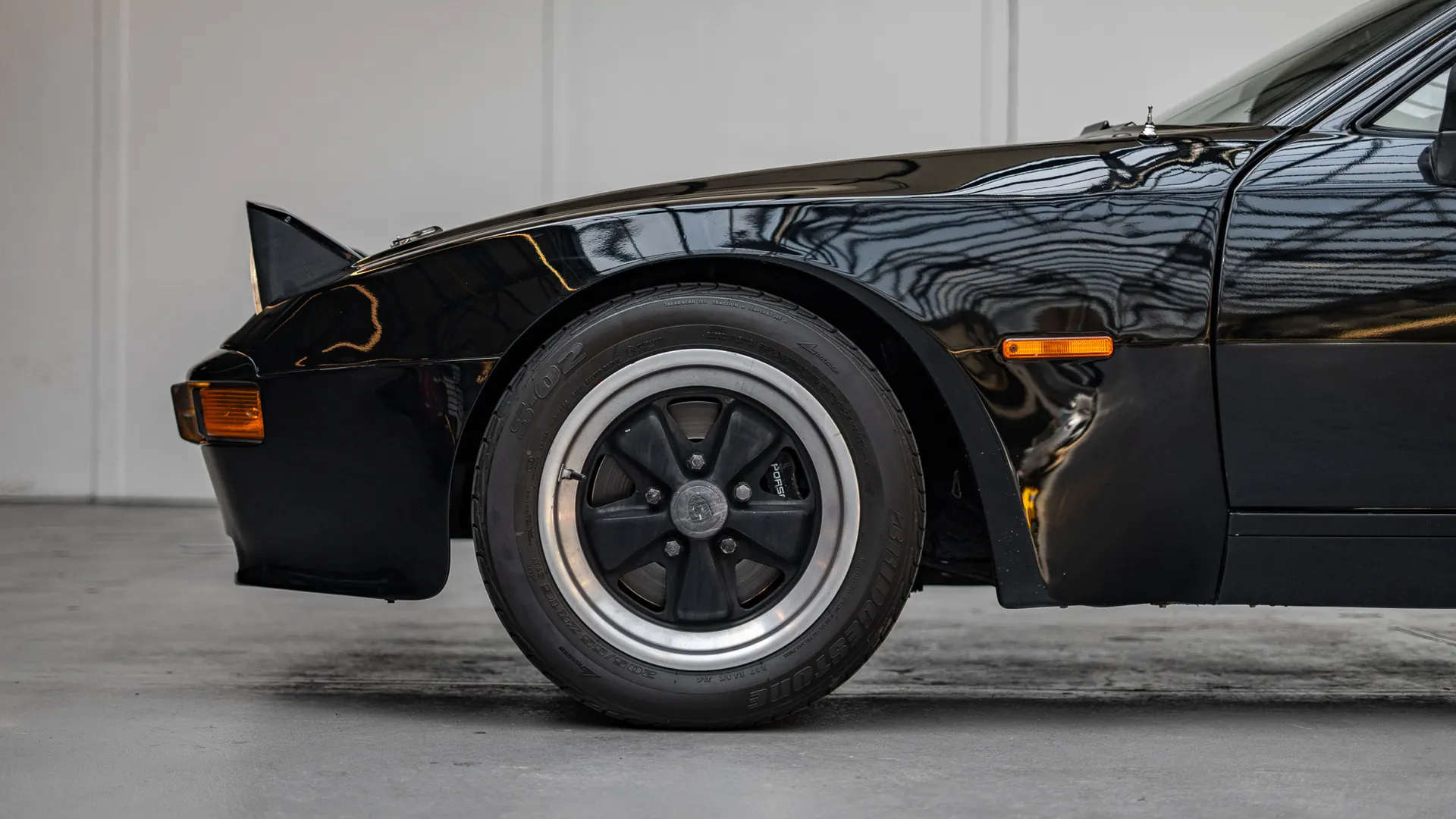 Porsche 924 — photo 6