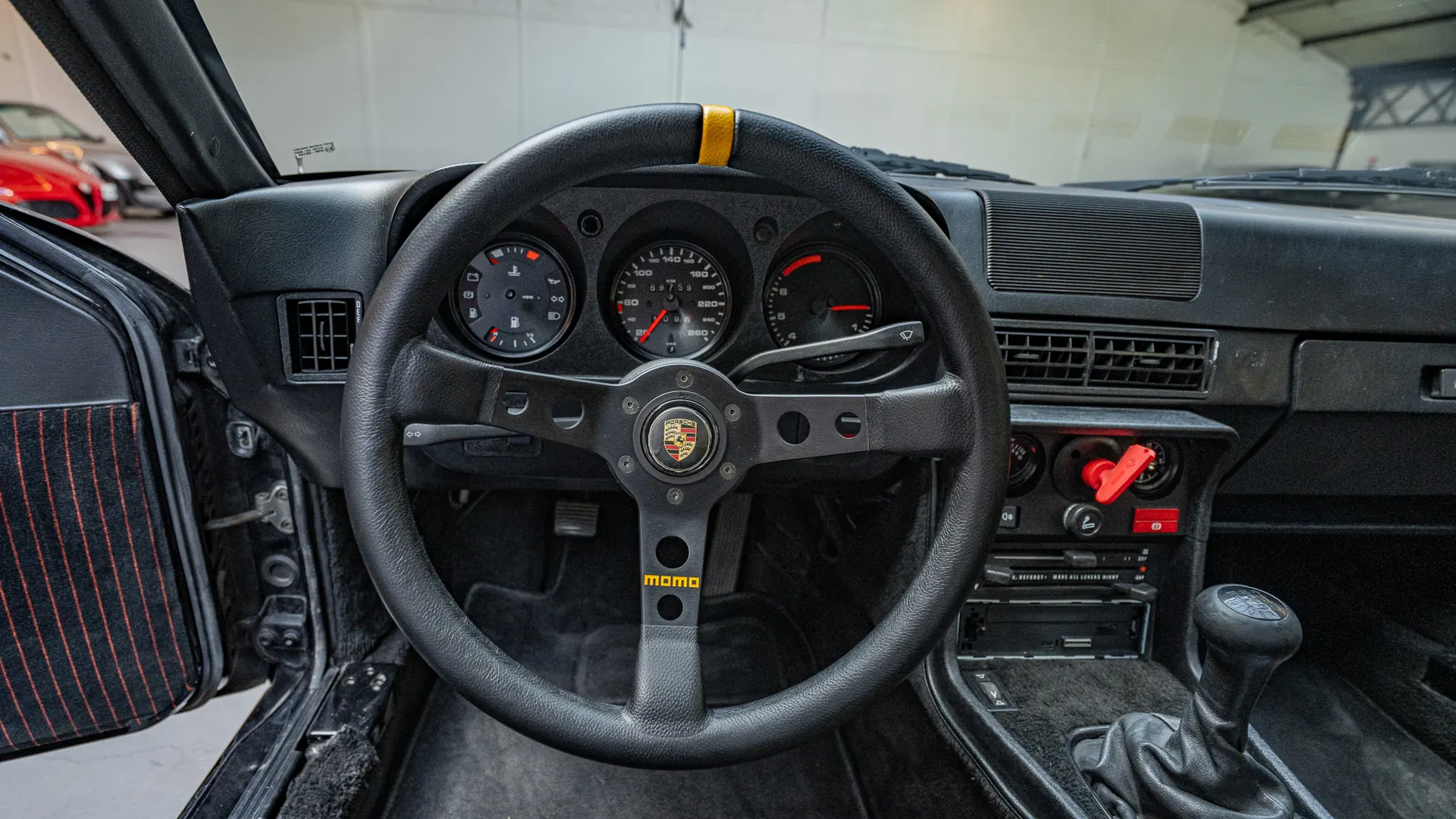 Porsche 924 — photo 15