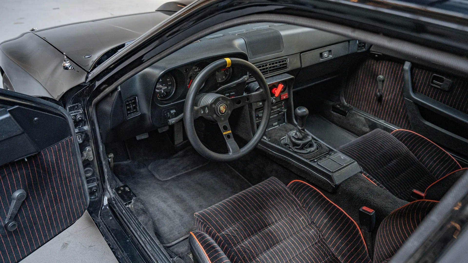 Porsche 924 — photo 8