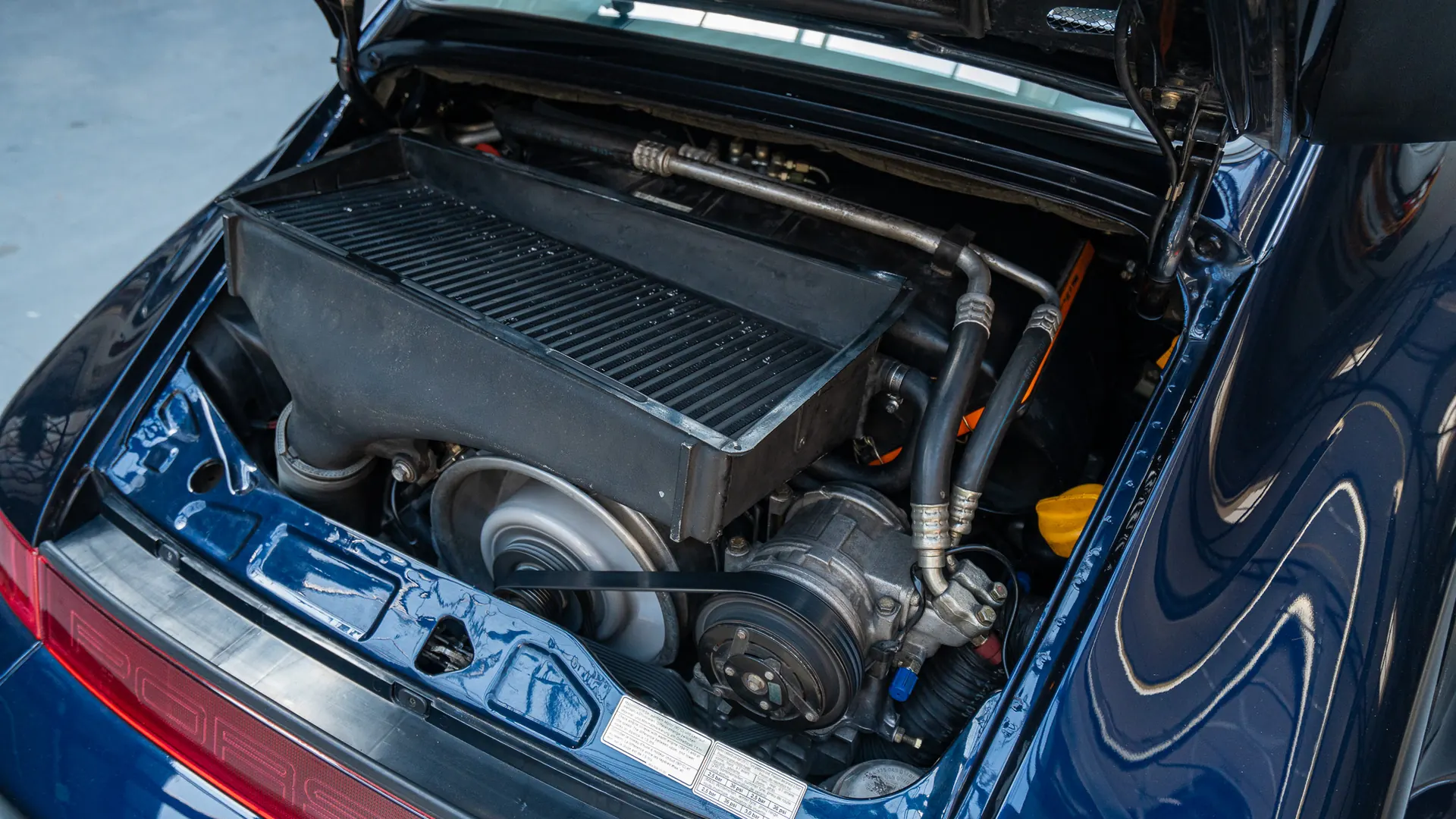 Porsche 964 — photo 37