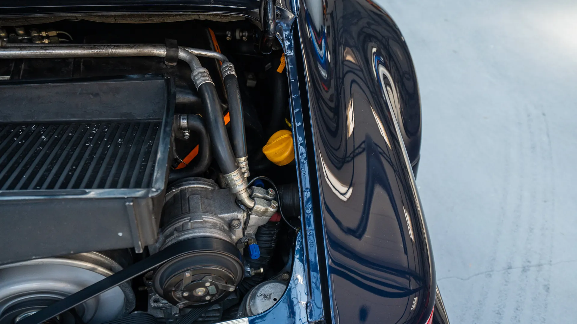 Porsche 964 — photo 36