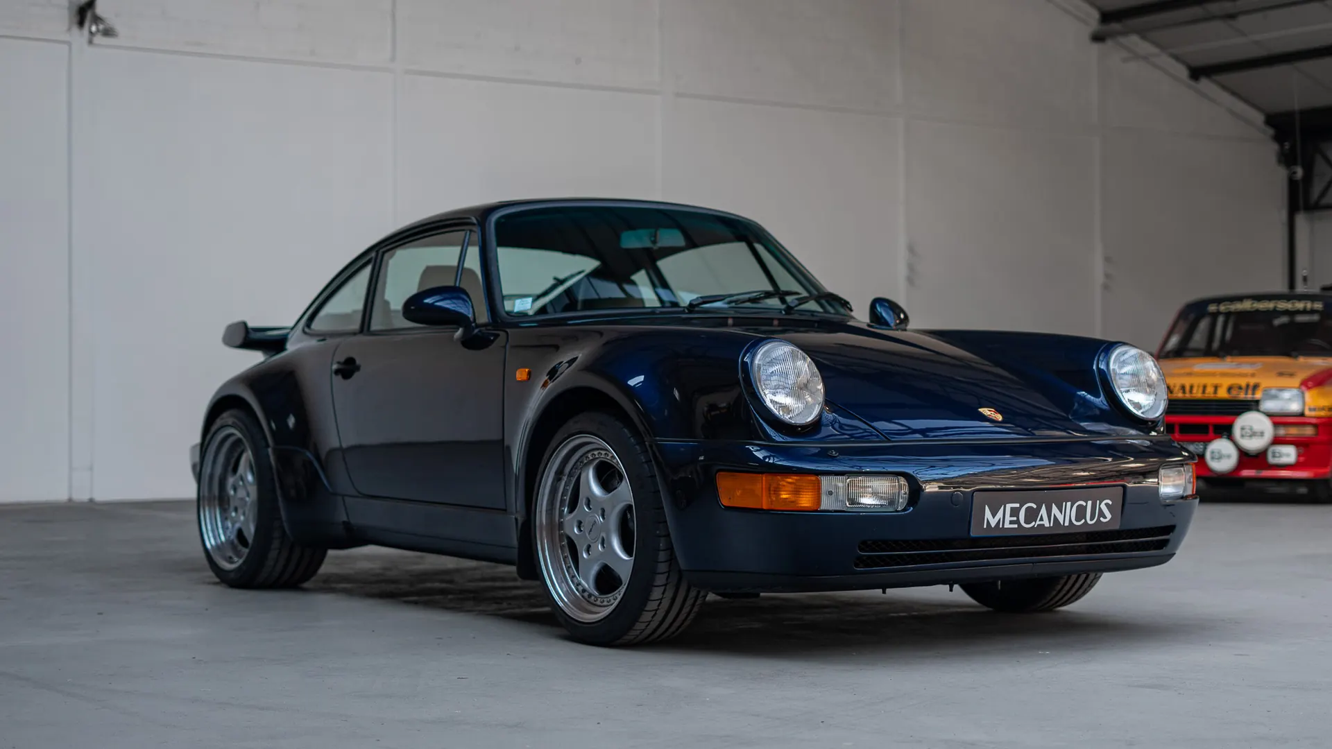Porsche 964 — photo 22