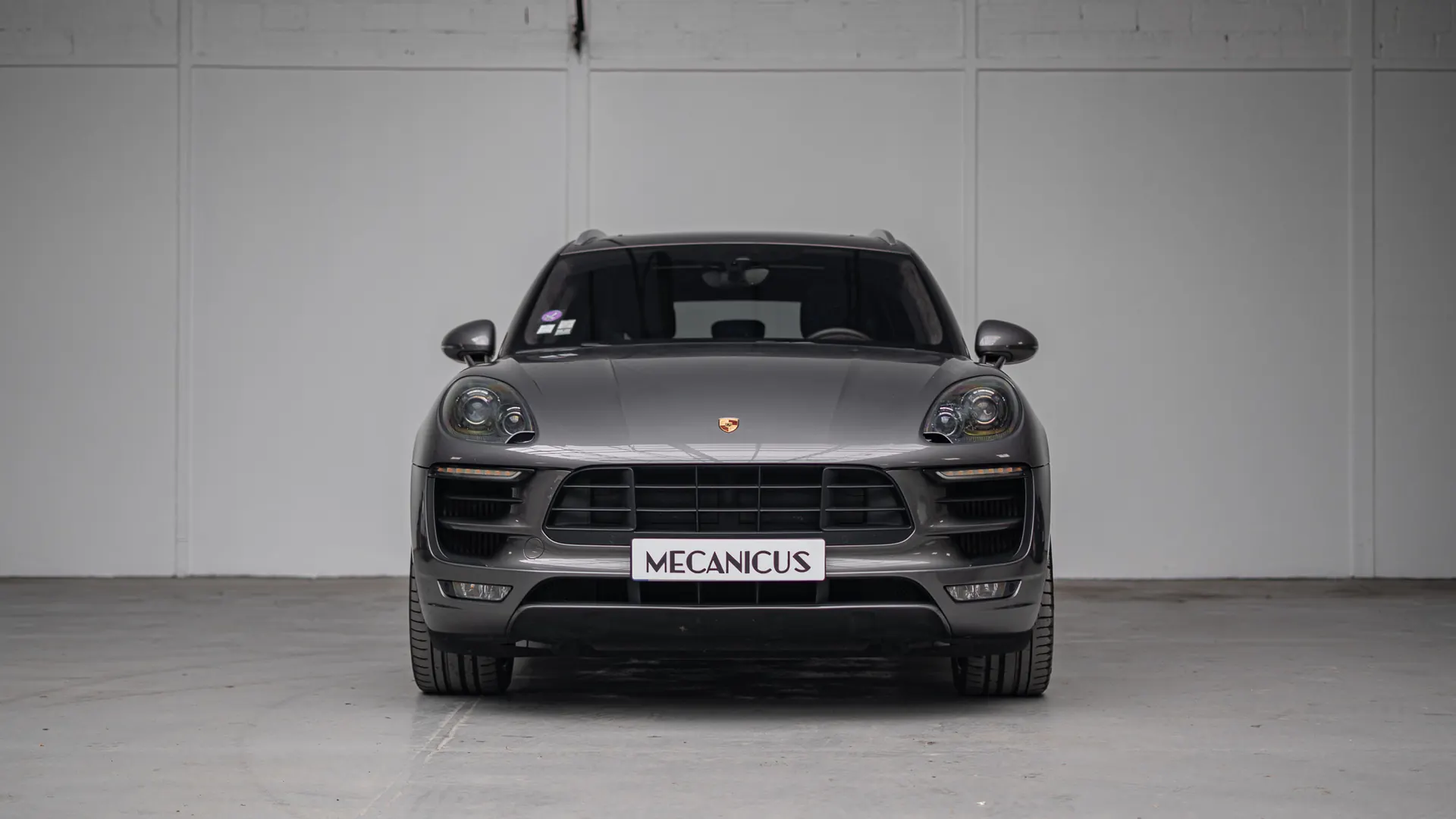 Porsche Macan — photo 3