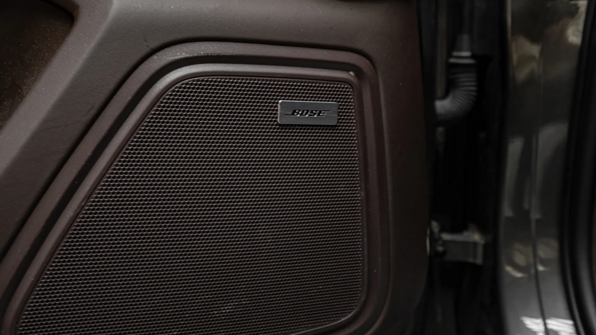 Porsche Macan — photo 19