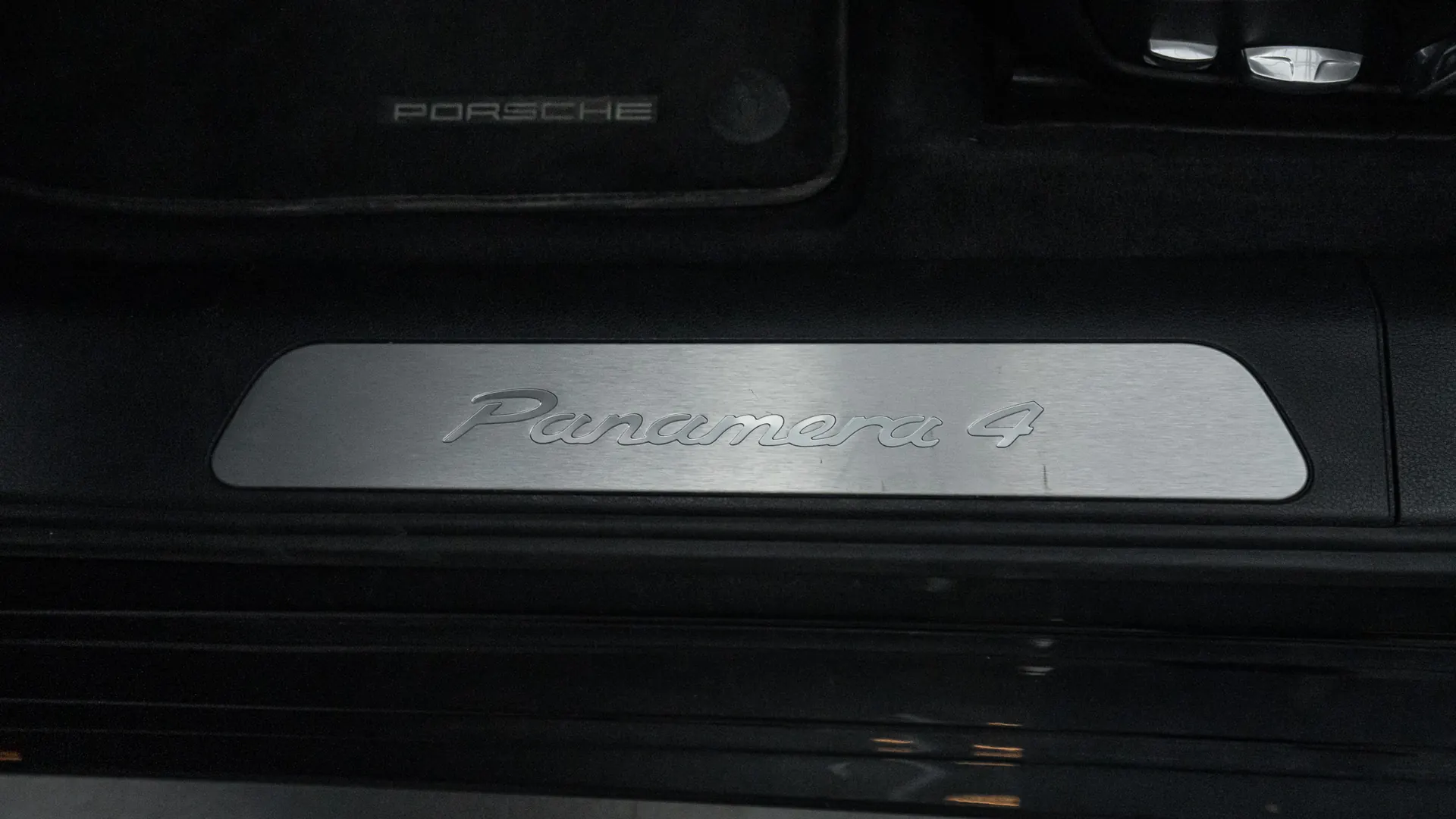 Porsche Panamera — photo 20