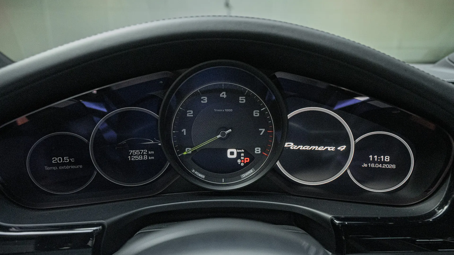 Porsche Panamera — photo 11