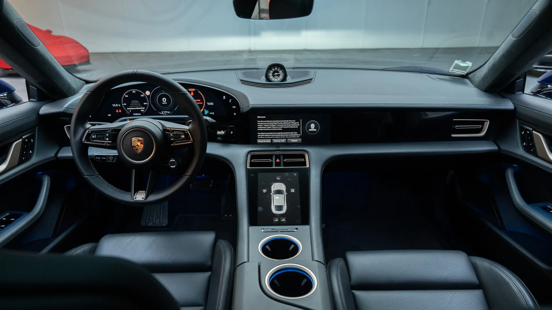 Porsche Taycan — photo 15
