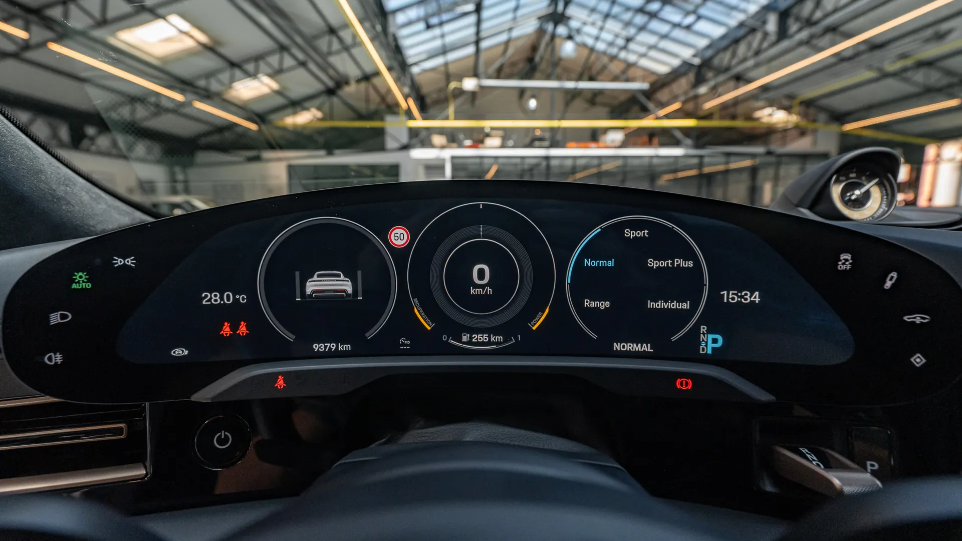 Porsche Taycan — photo 13